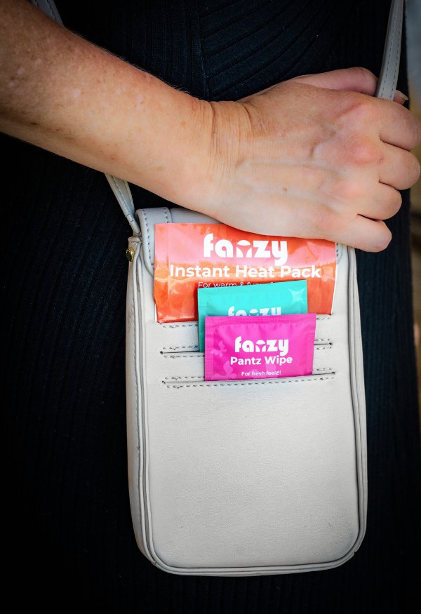 On - The - Go Intimate Water Wipes - Fanzy Pantz